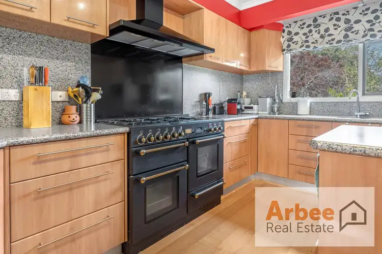Fifth view of Homely house listing, 5 Vance Close, Darley VIC 3340