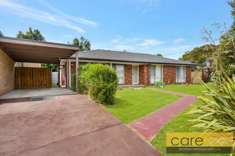 35 Bemersyde Drive, Berwick VIC 3806