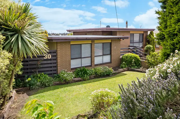 30 Aberdeen Street, Portland VIC 3305