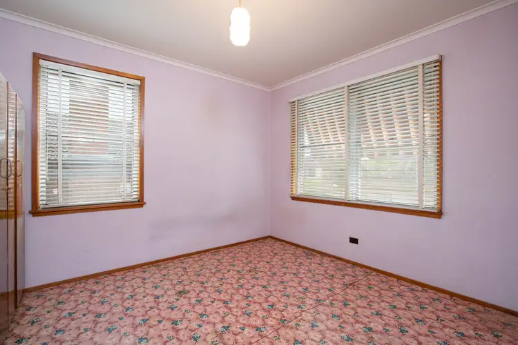 Fifth view of Homely house listing, 17 HEREFORD STREET, Wodonga VIC 3690