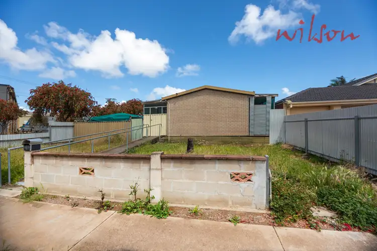 1 Ford Street, Ottoway SA 5013