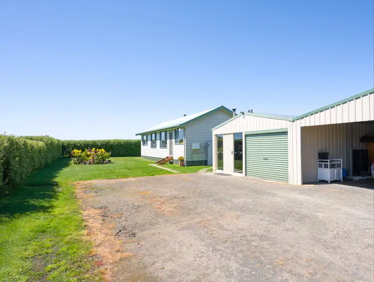Second view of Homely house listing, 584 Warrumyea Road, Panmure VIC 3265