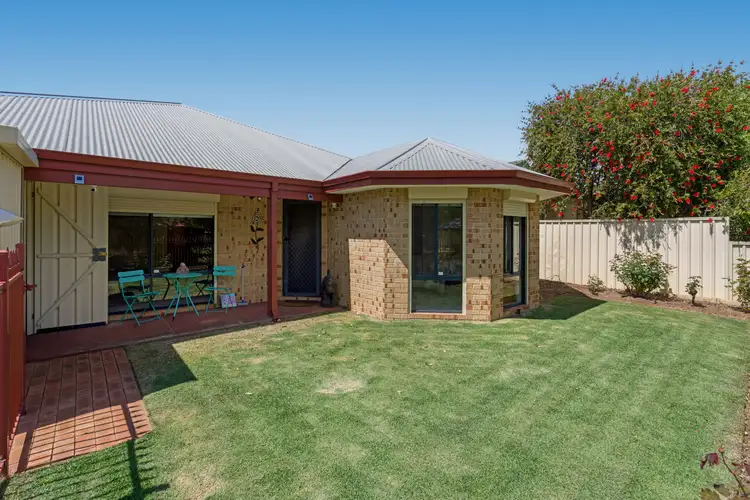 Second view of Homely house listing, 6 Higgs Court, Brookdale WA 6112