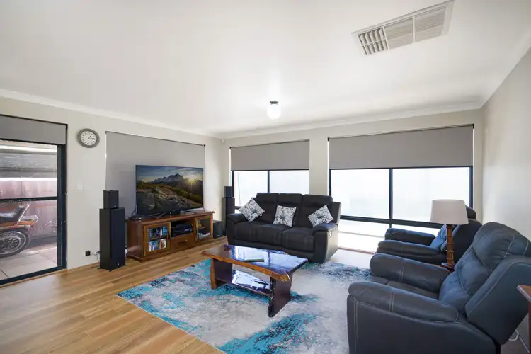 Fifth view of Homely house listing, 6 Higgs Court, Brookdale WA 6112