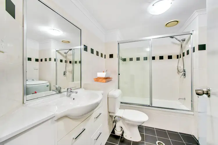 Fourth view of Homely apartment listing, 7/194 Carmody Road, St Lucia QLD 4067