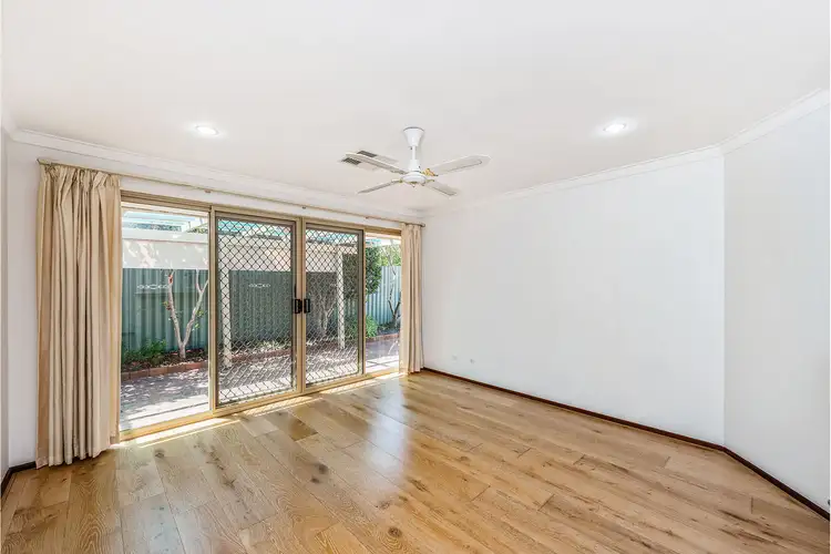 Fifth view of Homely unit listing, 2/3 Bridges Road, Melville WA 6156