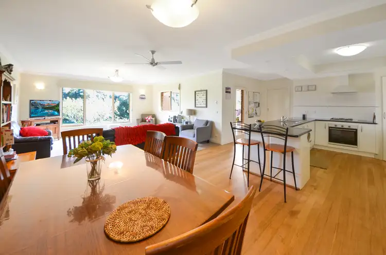 Second view of Homely house listing, 6 Dusting Court, Portland VIC 3305