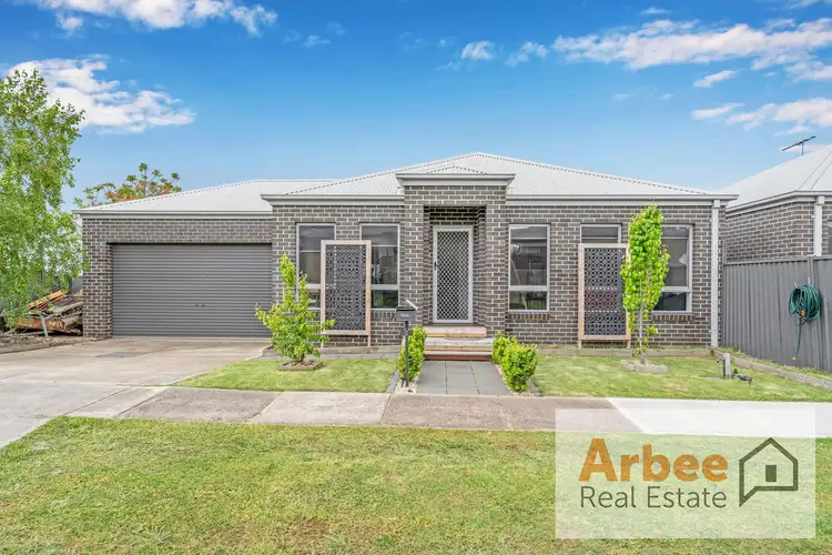 2 Ross Street, Darley VIC 3340