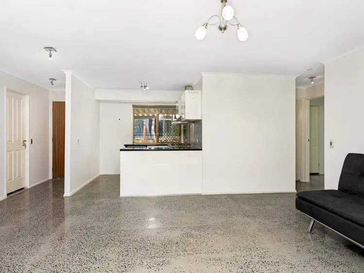 Fifth view of Homely semi-detached listing, 2/6 Hollywood Place, Oxenford QLD 4210
