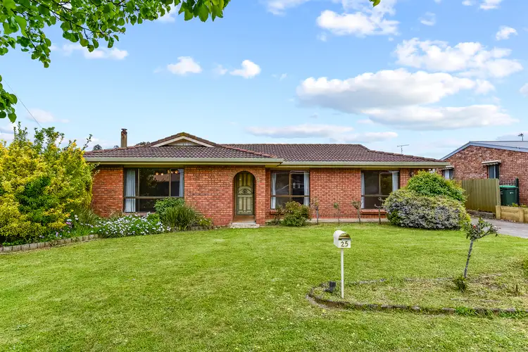 25 Carmel Drive, Mount Gambier SA 5290