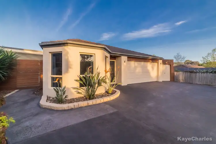 4 Coronel Way, Beaconsfield VIC 3807