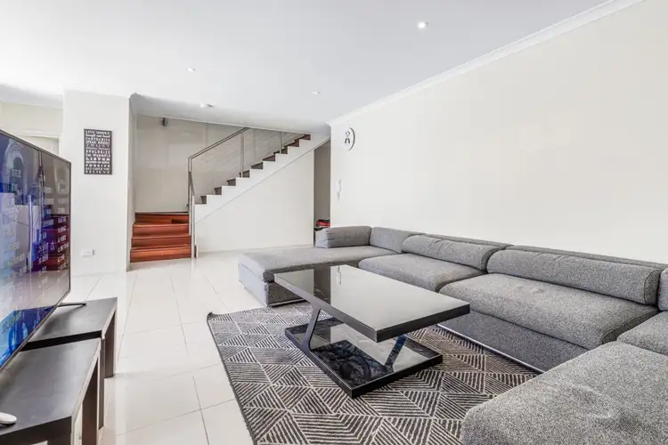 6/51 Carden Drive, Cannington WA 6107