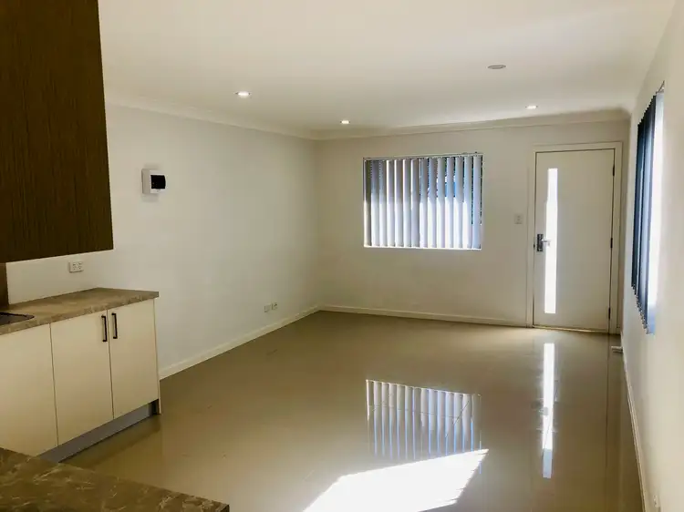 11B Napoleon Road