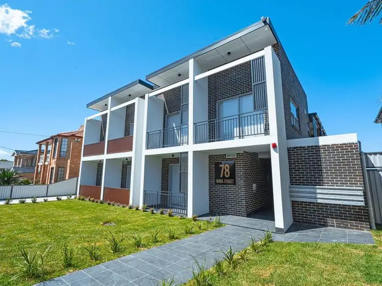 78 Quigg Street South