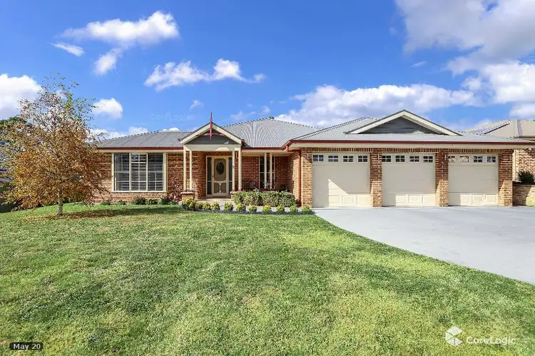 8 Robertson Street, Bowenfels NSW 2790