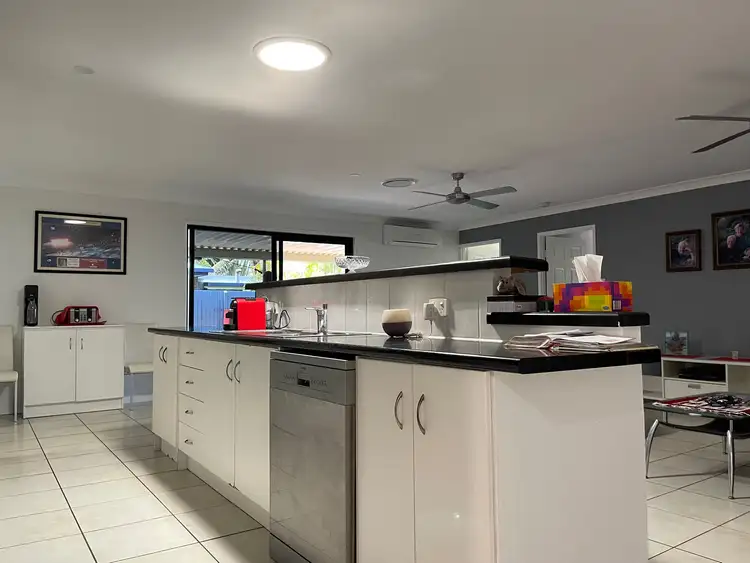 Seventh view of Homely house listing, 10 Delta Way, Point Vernon QLD 4655