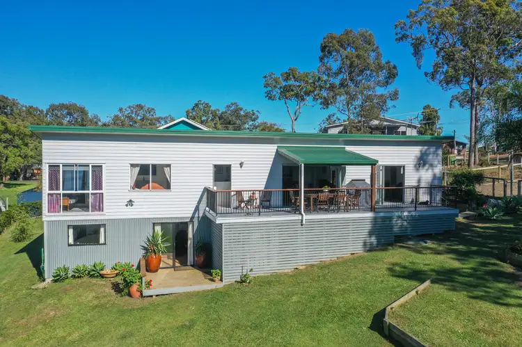Fifth view of Homely house listing, 4 Cross Street, Macleay Island QLD 4184