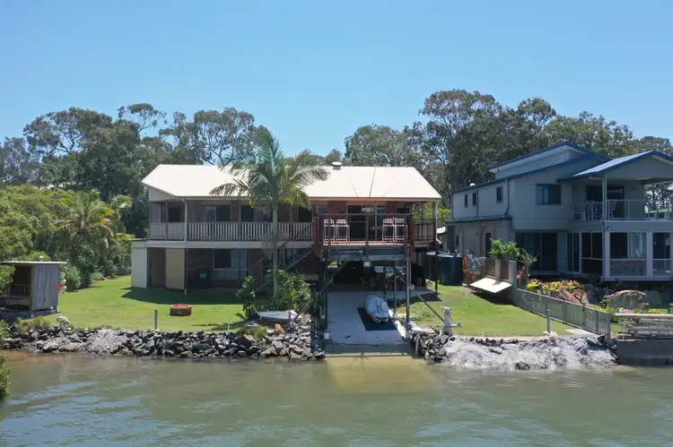 2 Browning Street, Russell Island QLD 4184