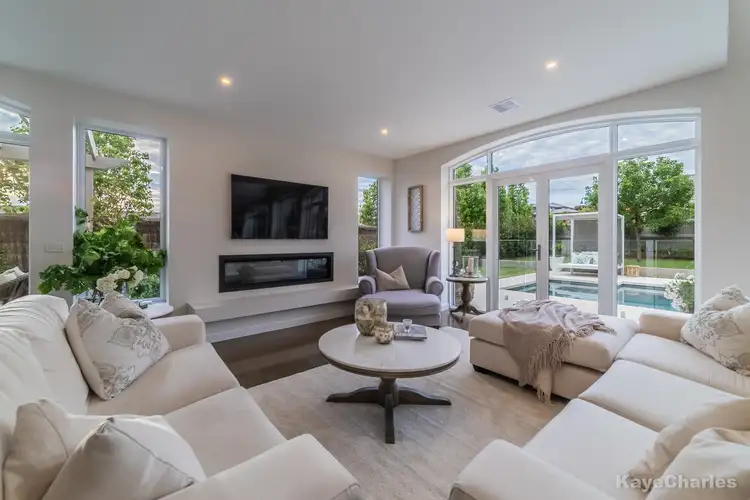 Sixth view of Homely house listing, 34 Oakview Boulevard, Narre Warren North VIC 3804