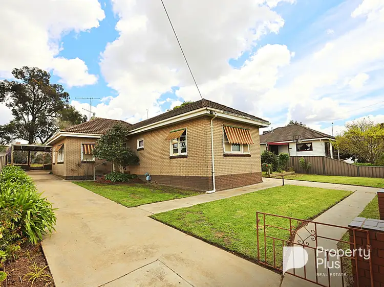 42 Morrison Street, Kangaroo Flat VIC 3555