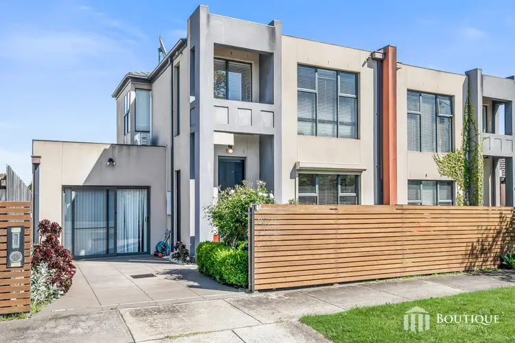 2C Stevenson Avenue, Dandenong North VIC 3175