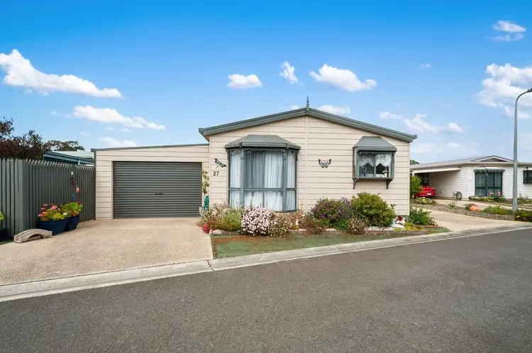 27 Greenacres/5353 Princes Highway, Traralgon VIC 3844