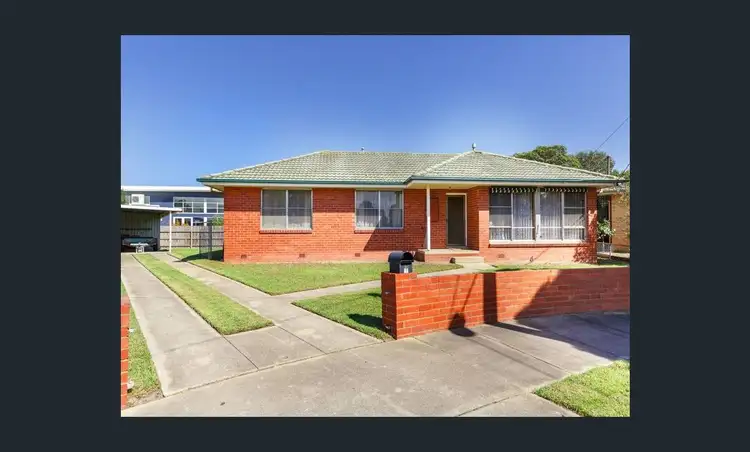 19 Christie Court