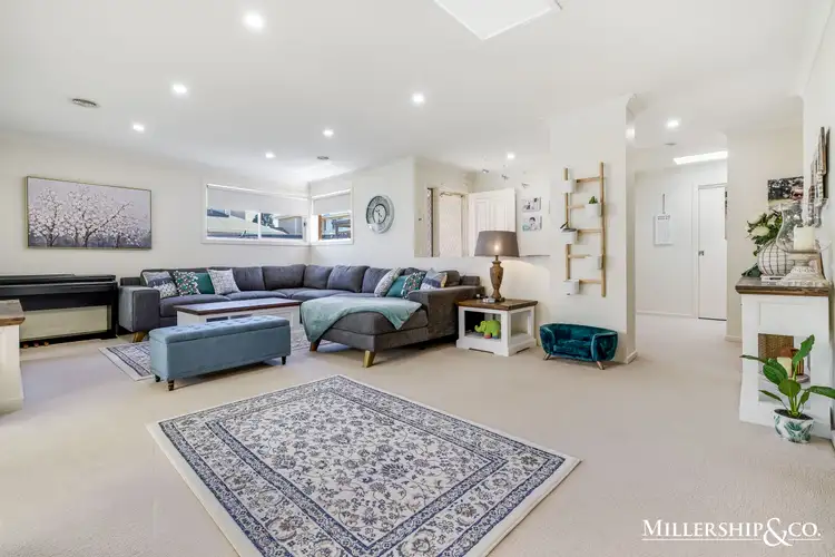 Third view of Homely house listing, 2/5 Kelvin Grove, South Morang VIC 3752