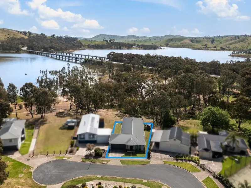 Main view of Homely house listing, 17 Chanro Court, Bonnie Doon VIC 3720