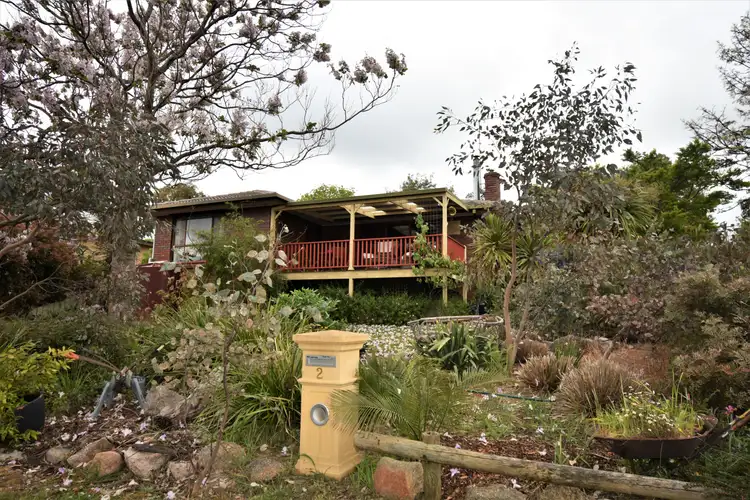 2 WOOD STREET, Beechworth VIC 3747