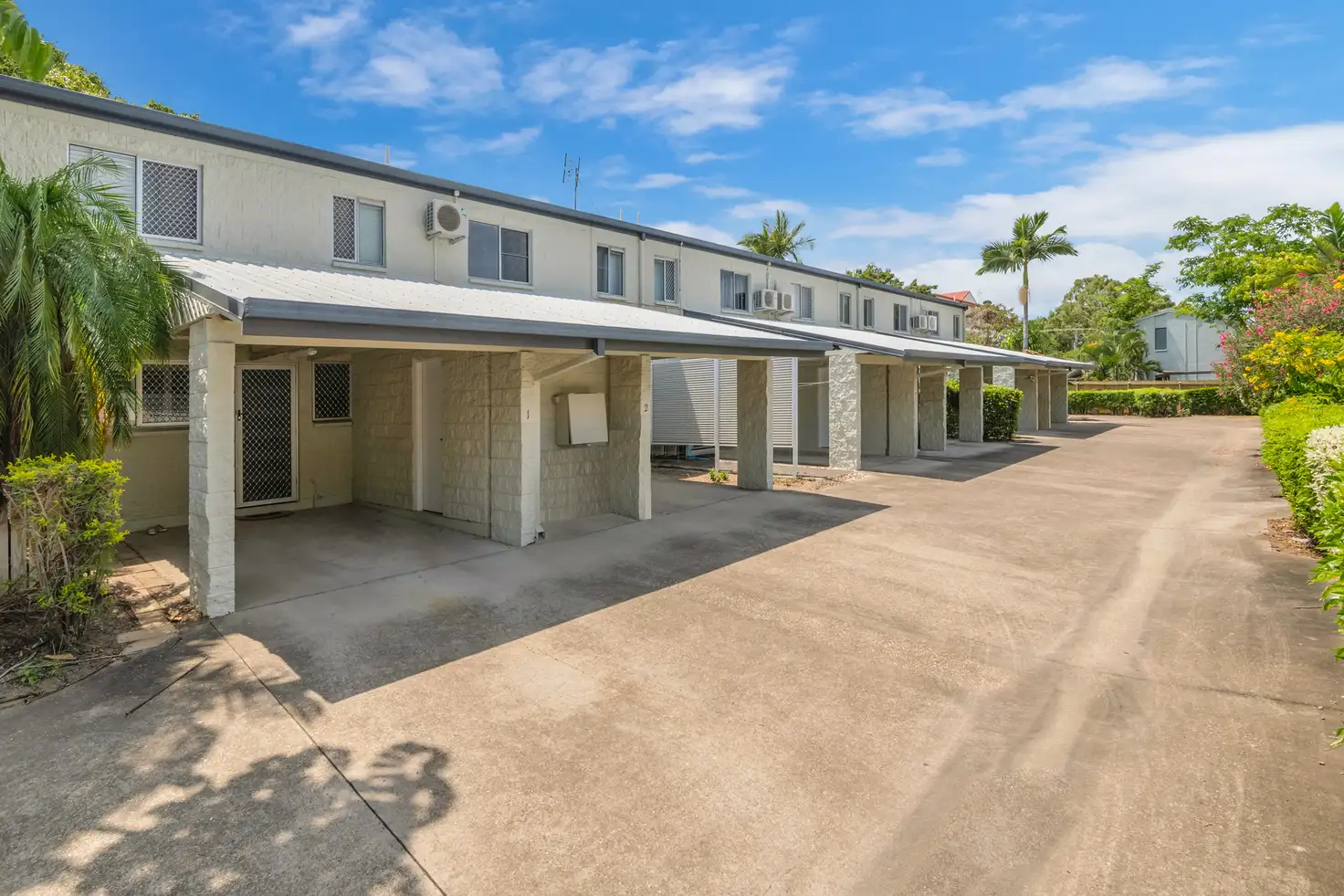 Main view of Homely apartment listing, 2/62 Alexandra Street, North Ward QLD 4810
