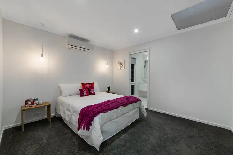 Sixth view of Homely house listing, 15 Farrer Close, Cranbourne VIC 3977