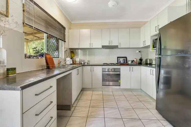 4 Demestre Court, Moulden NT 830