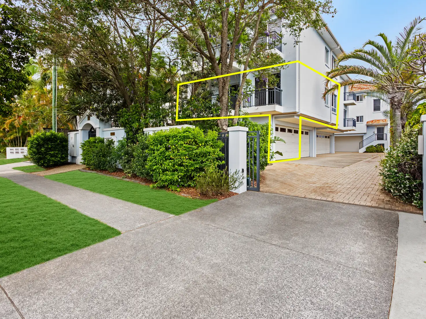 Main view of Homely unit listing, 1/34 Burleigh Street, Burleigh Heads QLD 4220