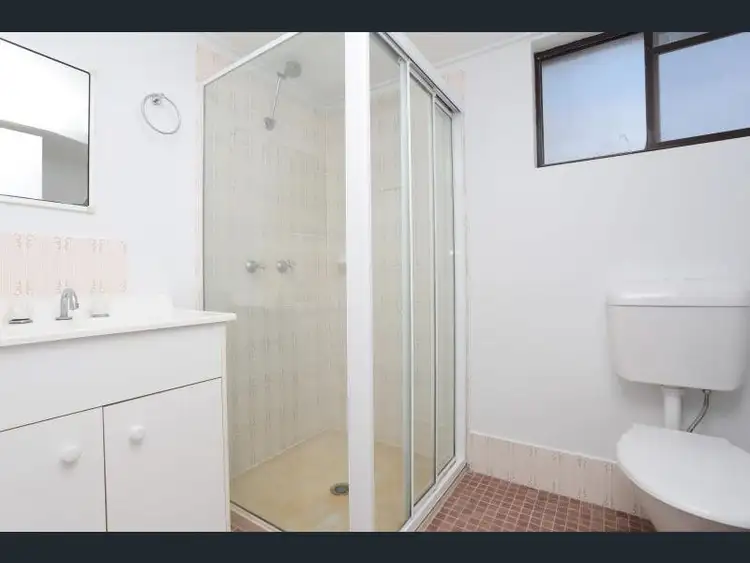 Sixth view of Homely apartment listing, 4/16 Norman Street, Southport QLD 4215