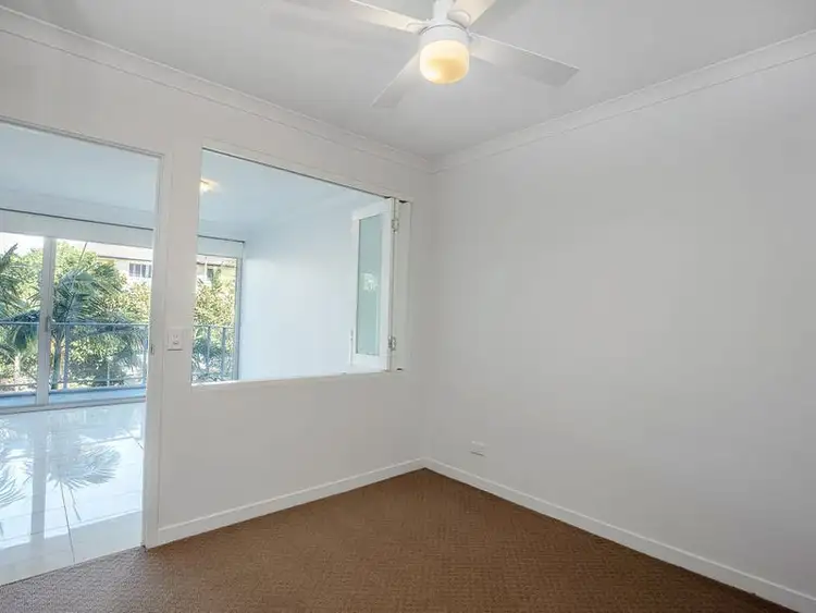 Sixth view of Homely unit listing, 33-37 Madang Cres, Runaway Bay QLD 4216