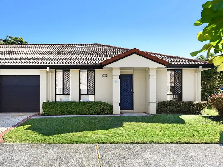 30/20 Brown Street, Labrador QLD 4215