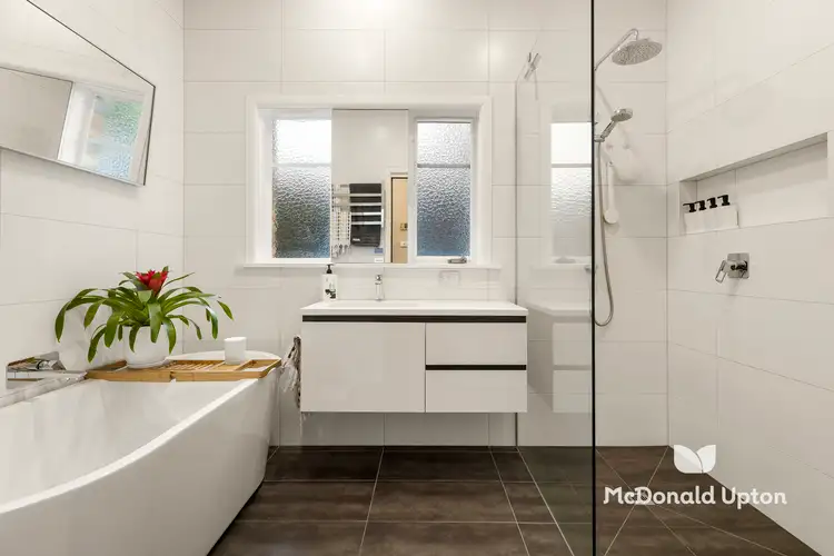 Fifth view of Homely house listing, 6 Brunel Court, Aberfeldie VIC 3040