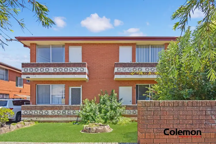 6/33 McKern St