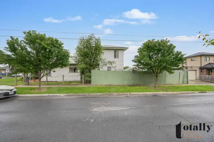 Third view of Homely house listing, 2 Munro Street, Lalor VIC 3075