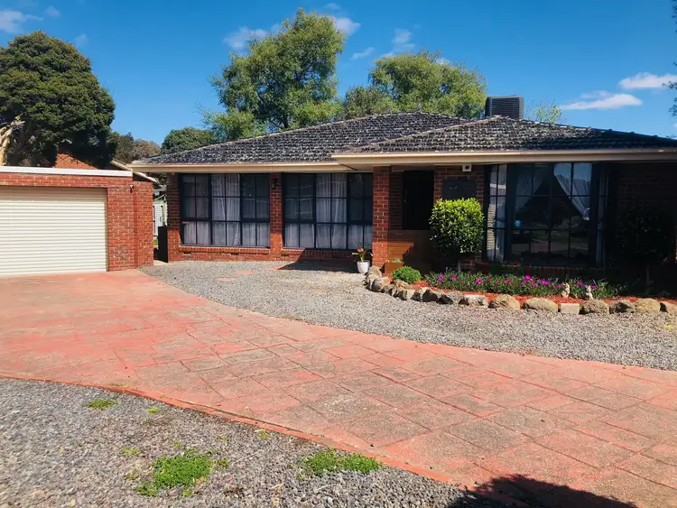 4 Banfield Court