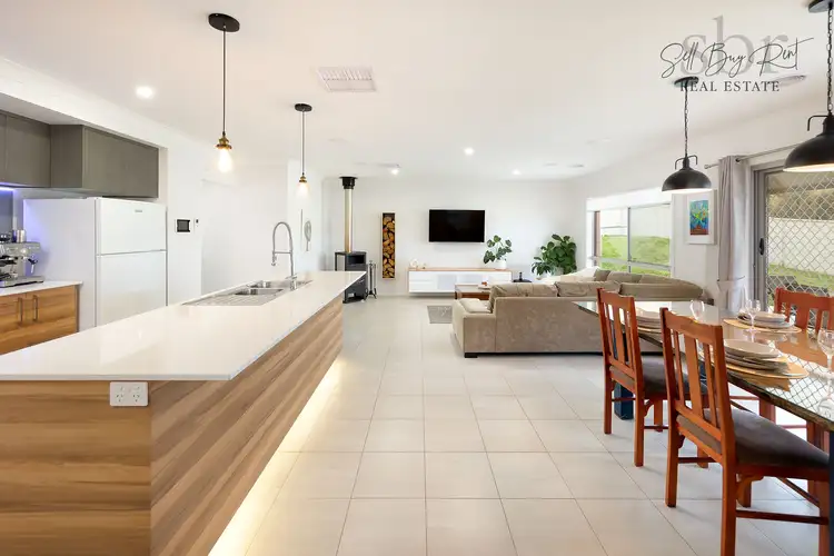 Third view of Homely house listing, 7 FYFE COURT, Wodonga VIC 3690