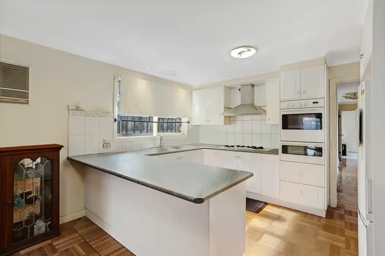 Fifth view of Homely house listing, 8 Waintree Court, Endeavour Hills VIC 3802