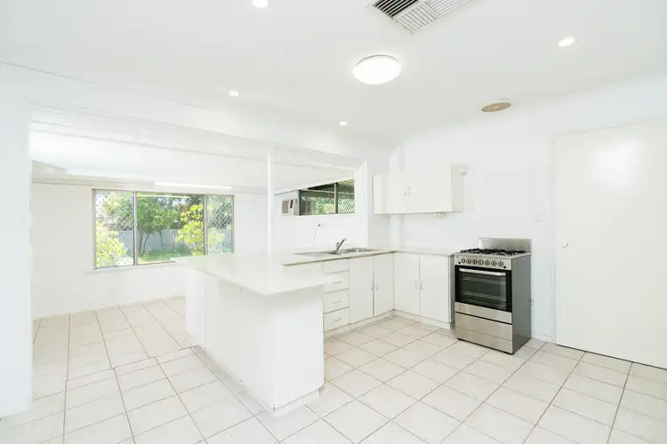 Fifth view of Homely house listing, 6 Jacobsen Way, Thornlie WA 6108