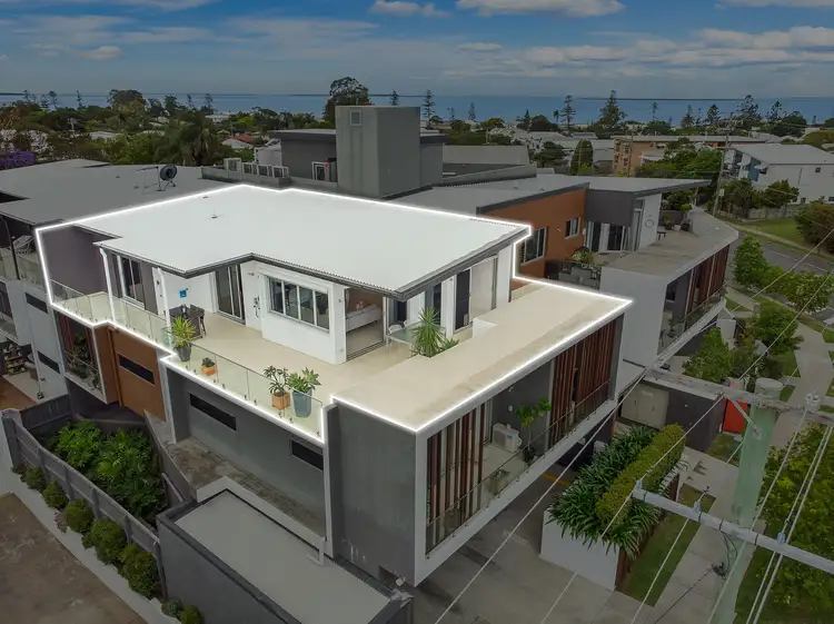 Main view of Homely apartment listing, 18/22 Bay Terrace, Wynnum QLD 4178