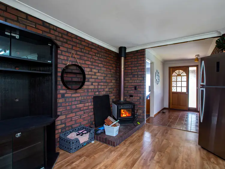 Sixth view of Homely house listing, 5 Powell Court, Withers WA 6230