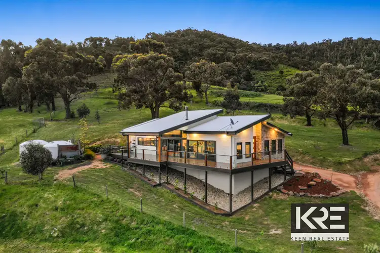 2015 Melba Highway, Dixons Creek VIC 3775
