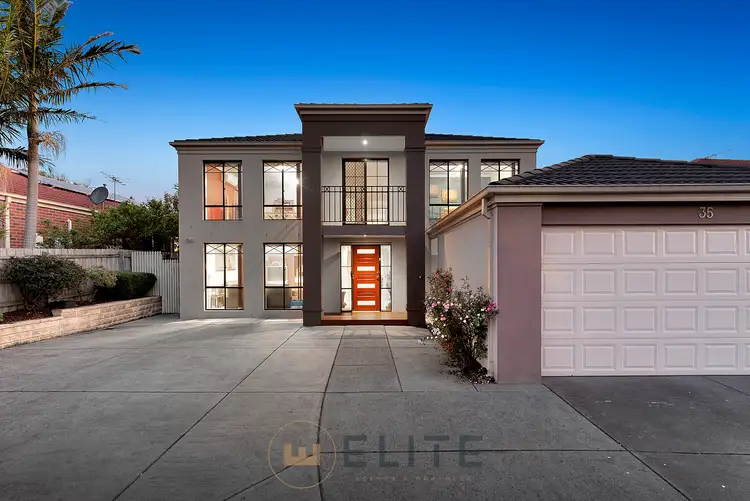 35 Turella Close, Berwick VIC 3806