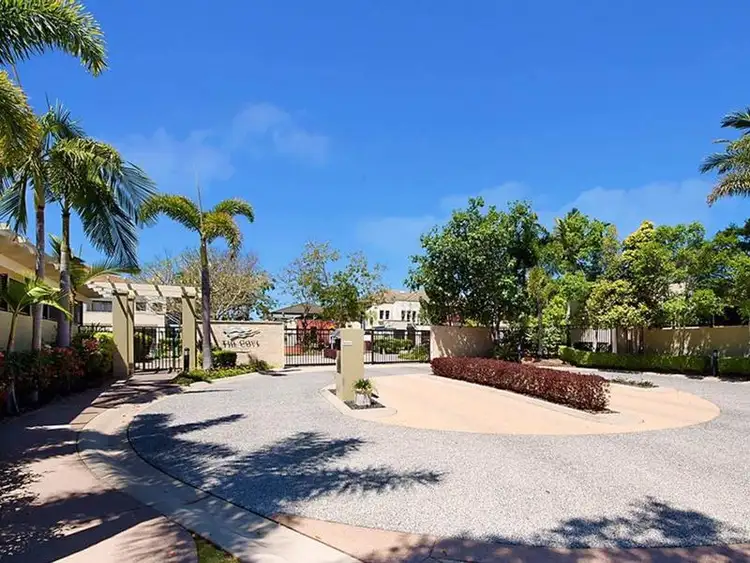 1093/1 The Cove Crescent, Carrara QLD 4211