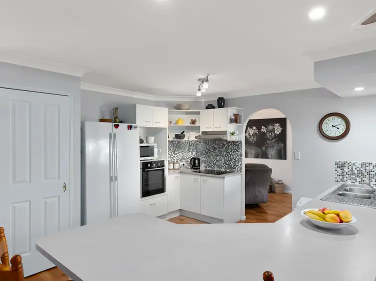 Fifth view of Homely house listing, 4 Hadley Court, Boronia Heights QLD 4124